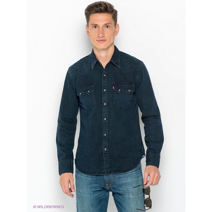 Levi's рубашка голубая