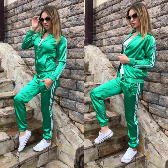 Спортивный костюм