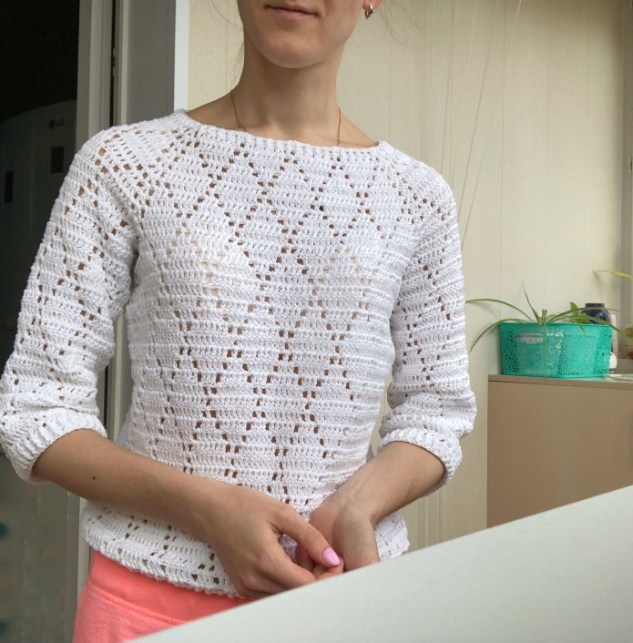 Свитер крючком для женщин