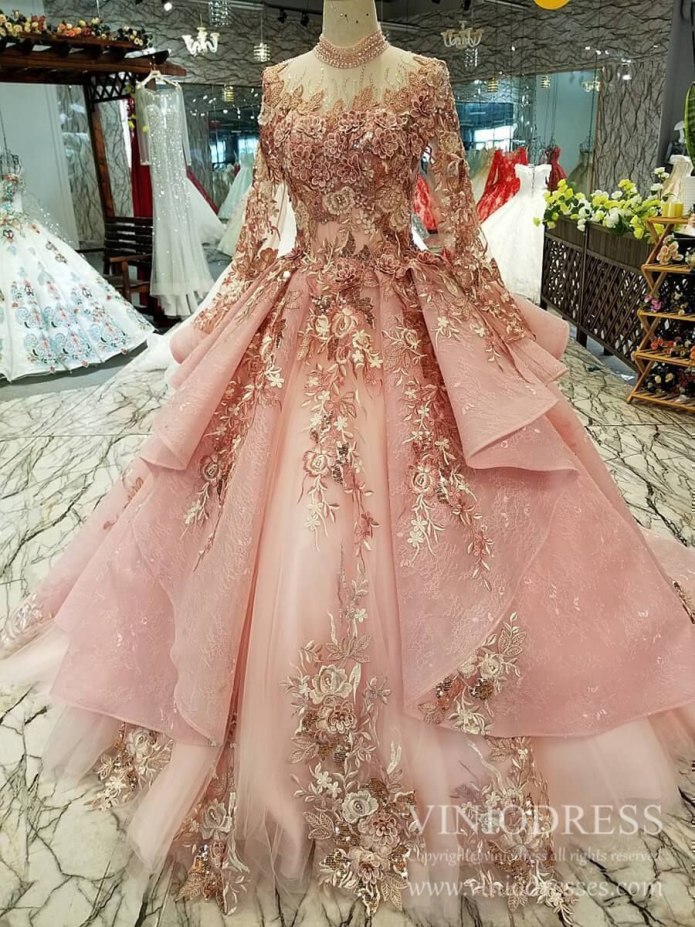 Quinceanera платья
