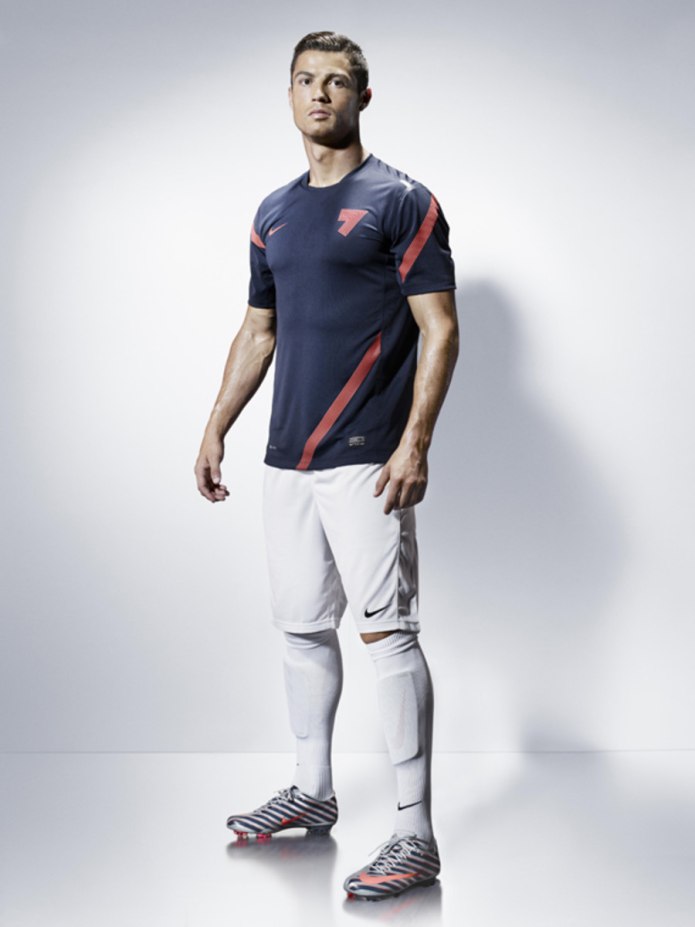 Найк cr7 одежда
