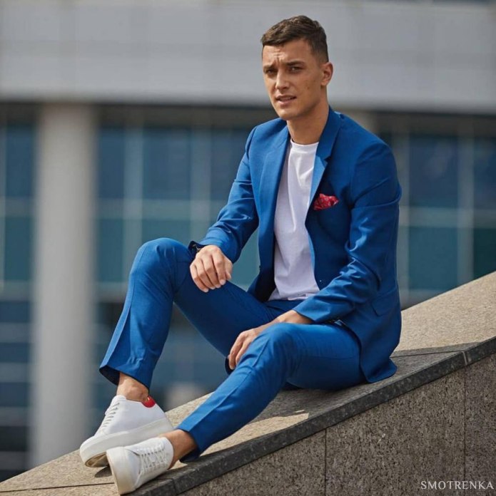 Zara man костюмы 2021