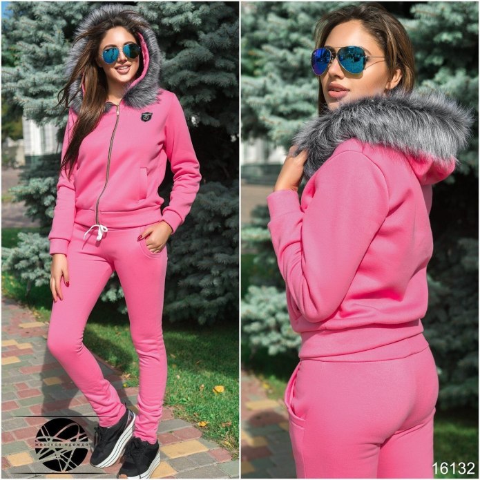 Теплый спортивный костюм женский
