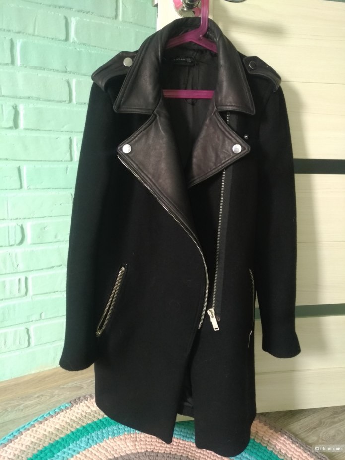 Пальто Bershka женское черное