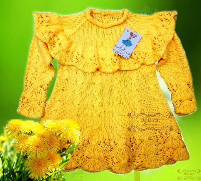 Свитер с косами для девочки спицами