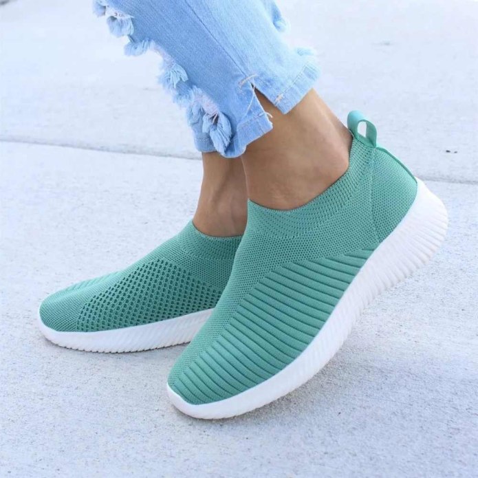 Sport Fashion Shoes женские кроссовки 2022