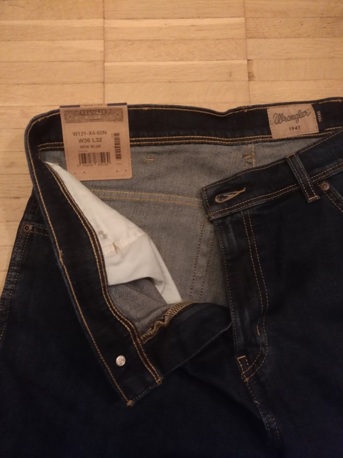 Muzzo Jeans 17035 w42 l34