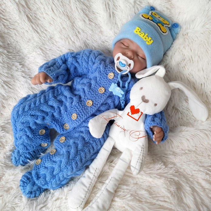 Вязаные вещи для новорожденного