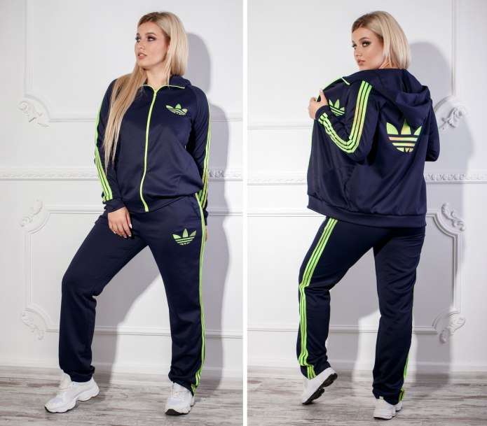 Спортивный костюм