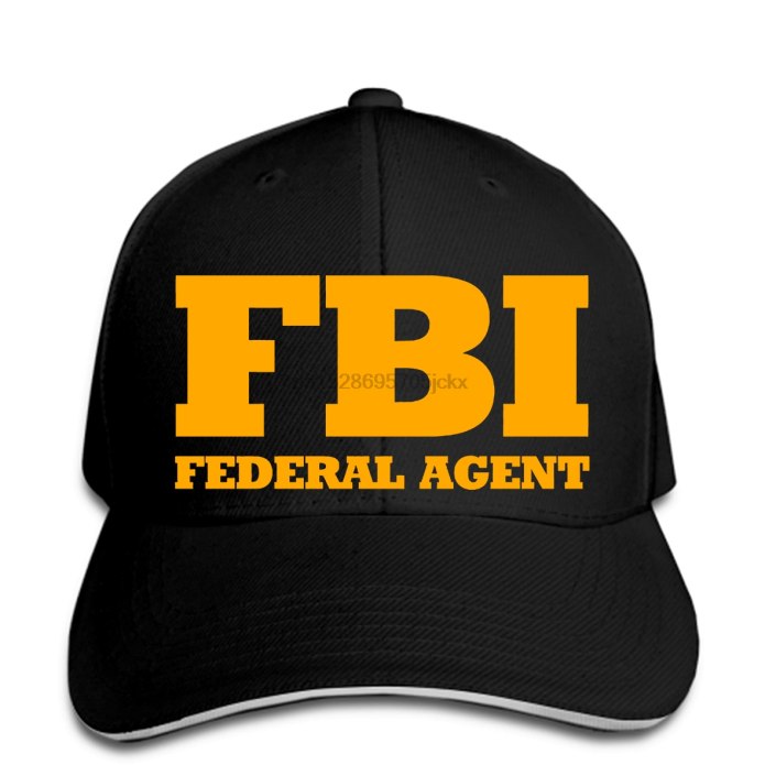 Бейсболка мужская FBI