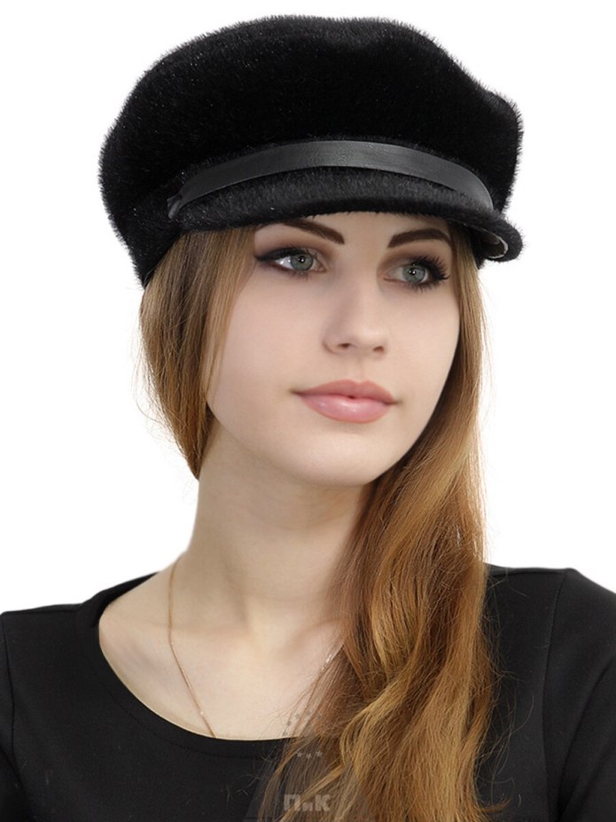 Меховой берет мужской