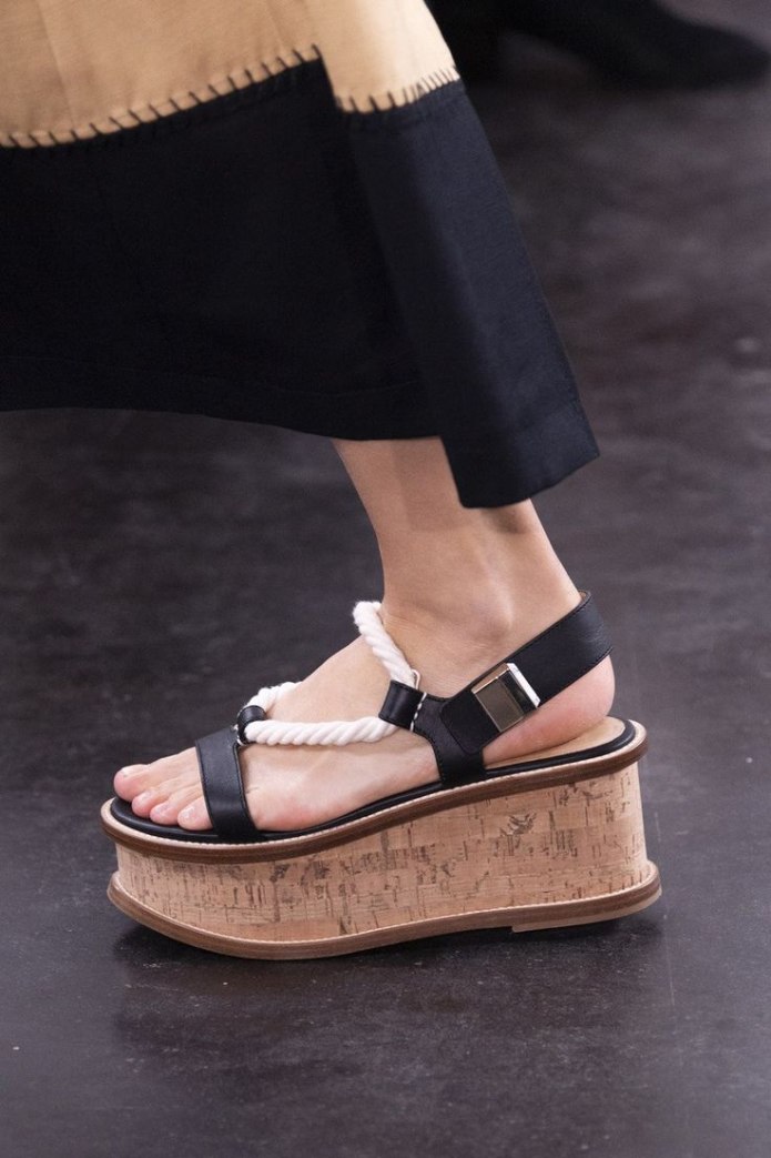 Босоножки мюли Valentino