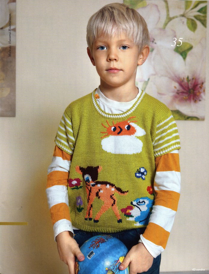Вязаный свитер для мальчика