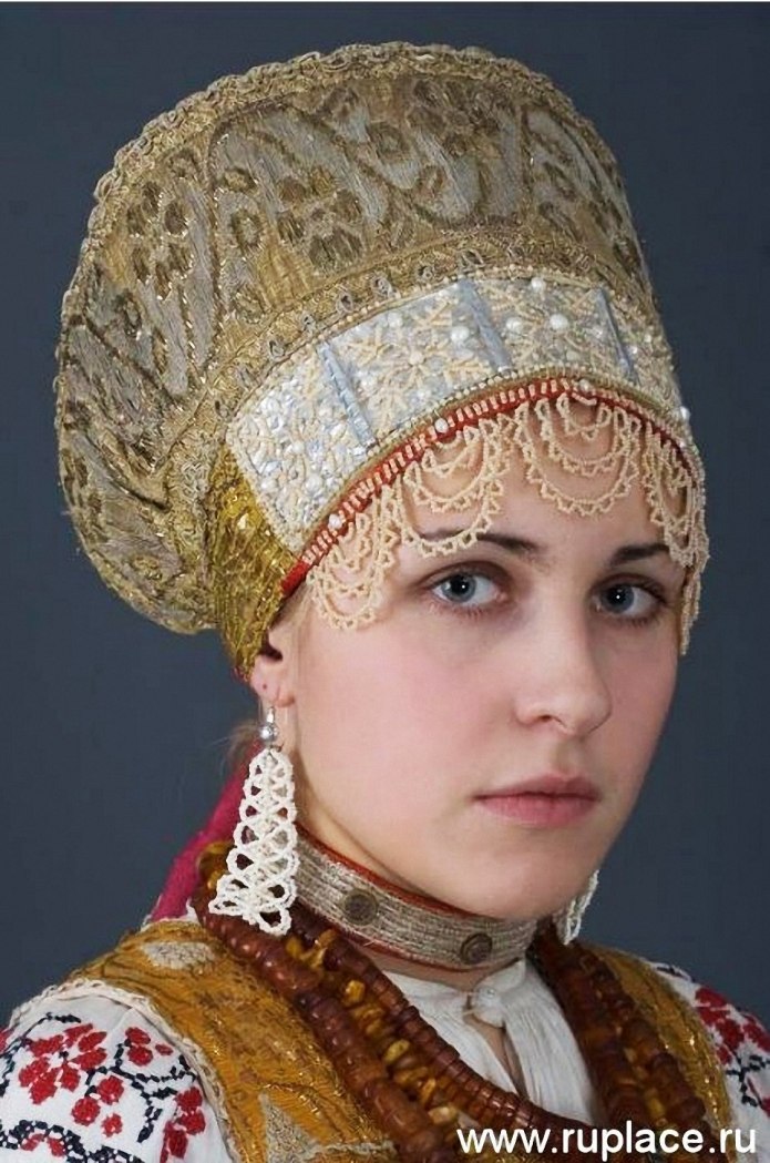 Повойник головной убор