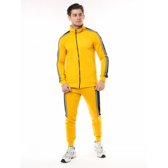 Желтый спортивный костюм мужской