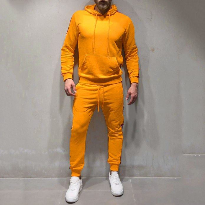 Костюм жёлтый спортивный мурсой