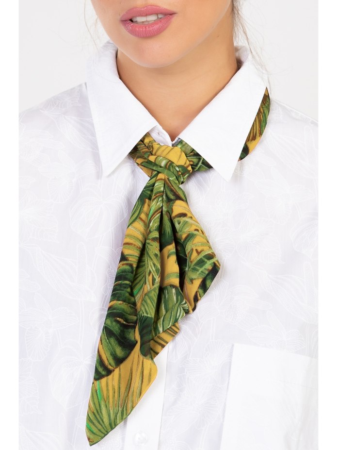 Neckerchief перевод