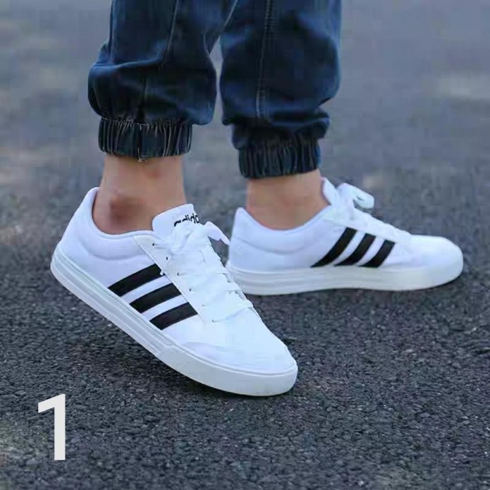 Aw3889 adidas