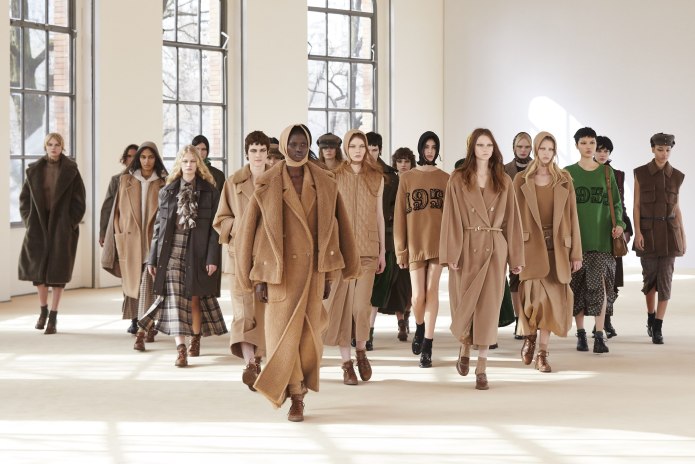 Max Mara Fall 2021