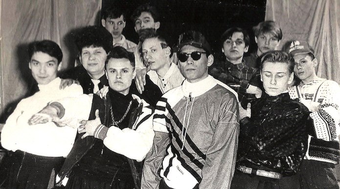 Молодежная мода 90-х годов