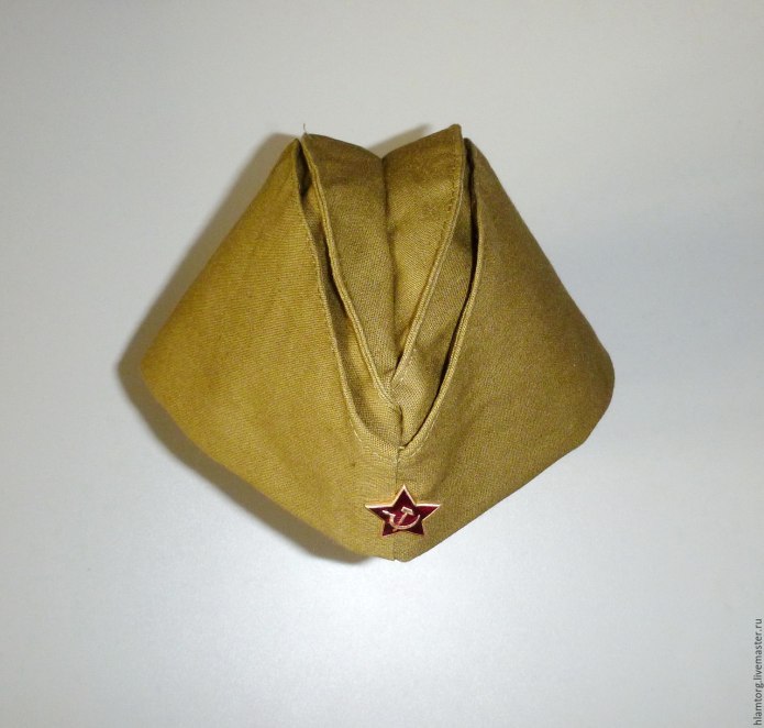 Солдатские пилотки Великой Отечественной