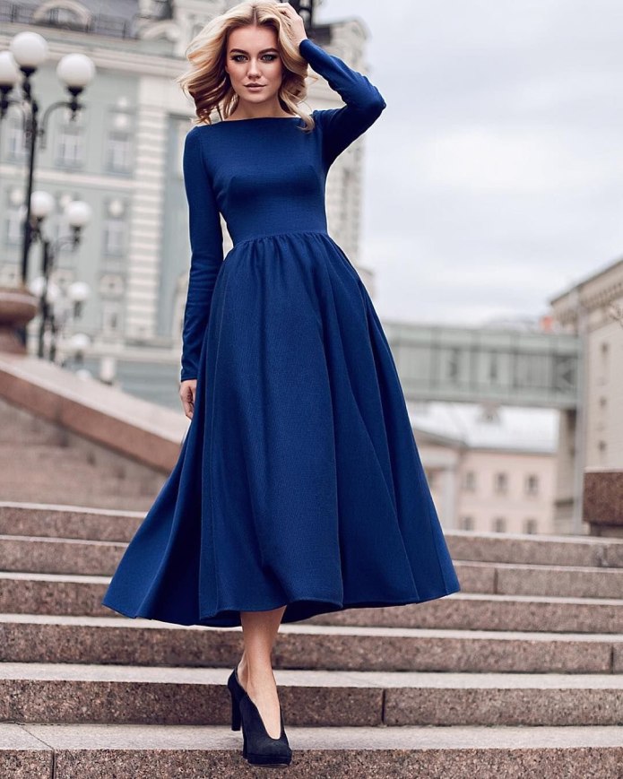 Классическое летнее платье