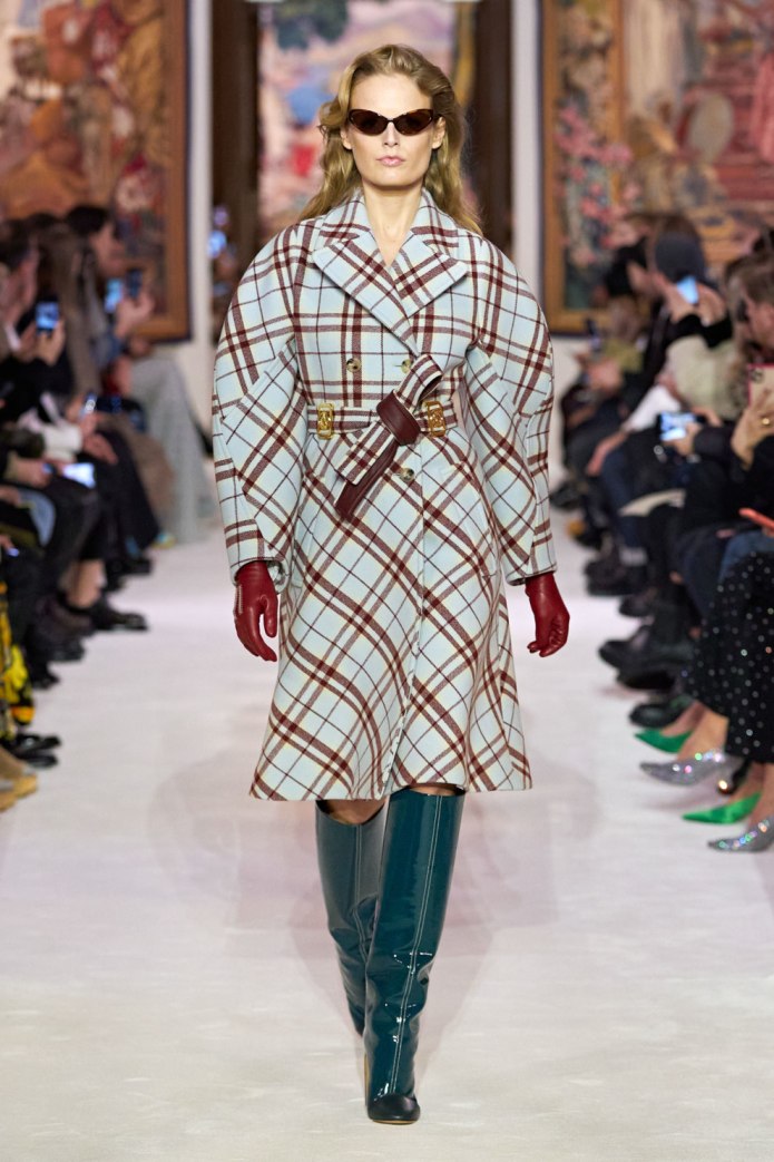 Burberry коллекция осень зима 2020-2021