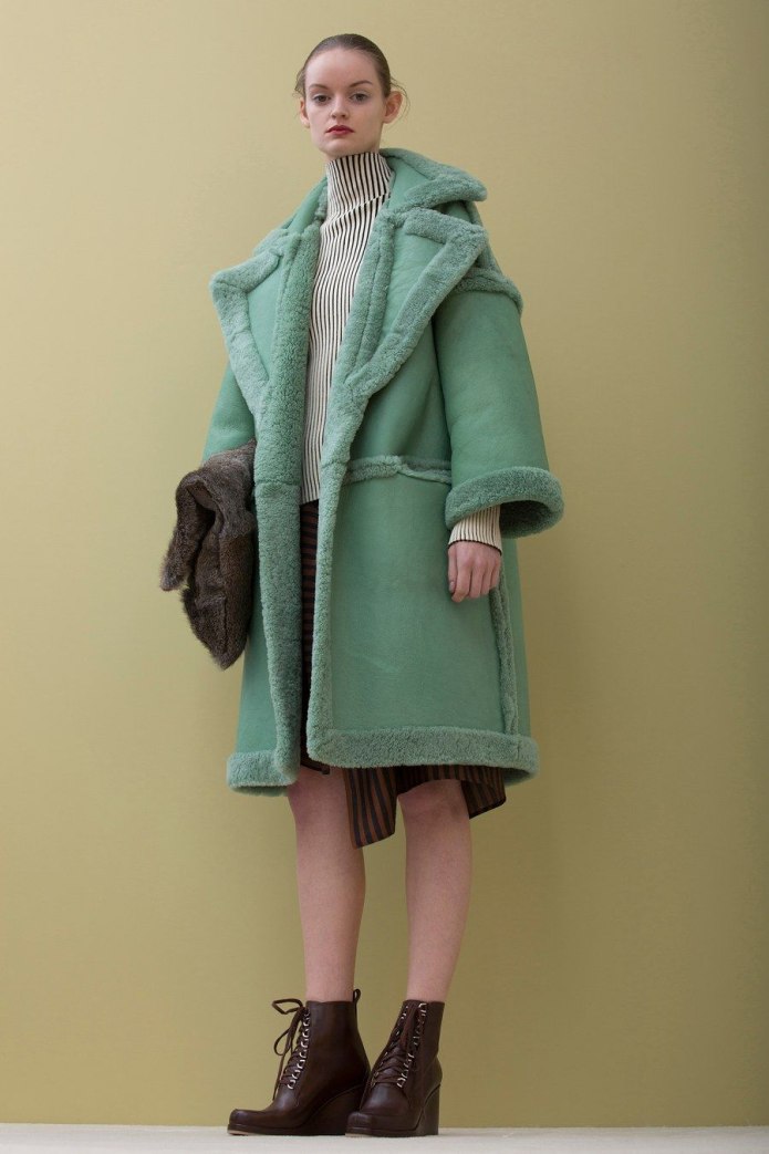 Зеленая шуба Elisabetta Franchi