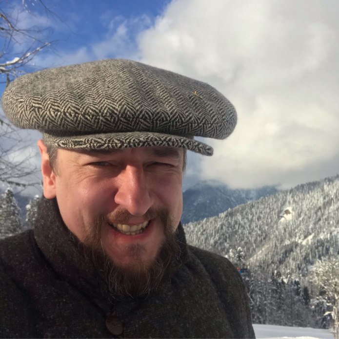 Кепка Мимино аэродром