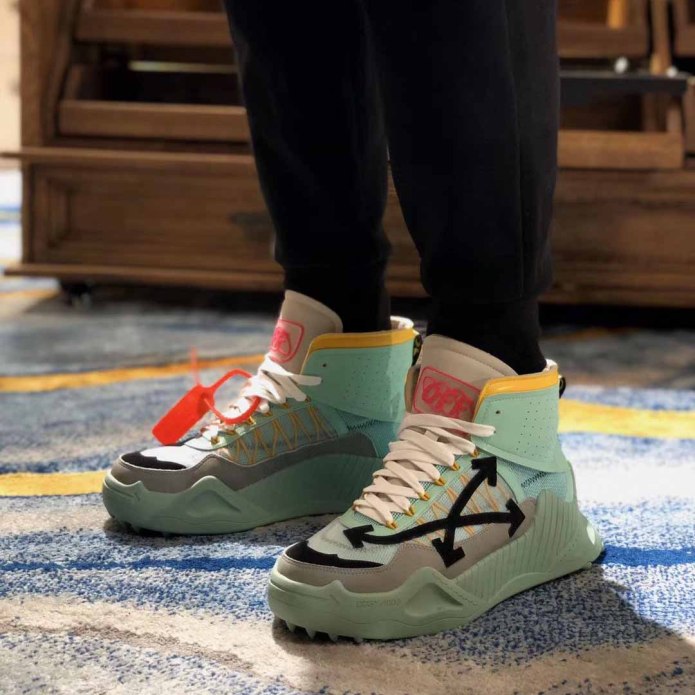 Off-White коллекция осень зима 2020 2021
