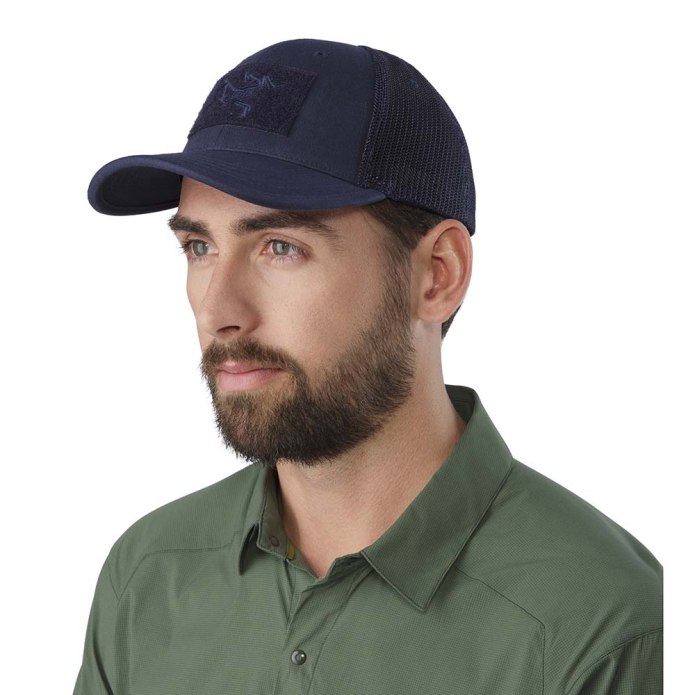 Arcteryx кепка logo Trucker hat