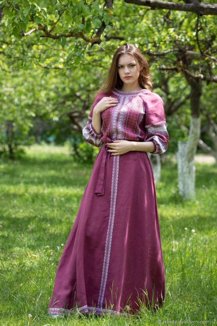 Славянская рубаха женская