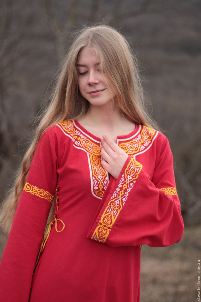 Платья Иванка русский стиль