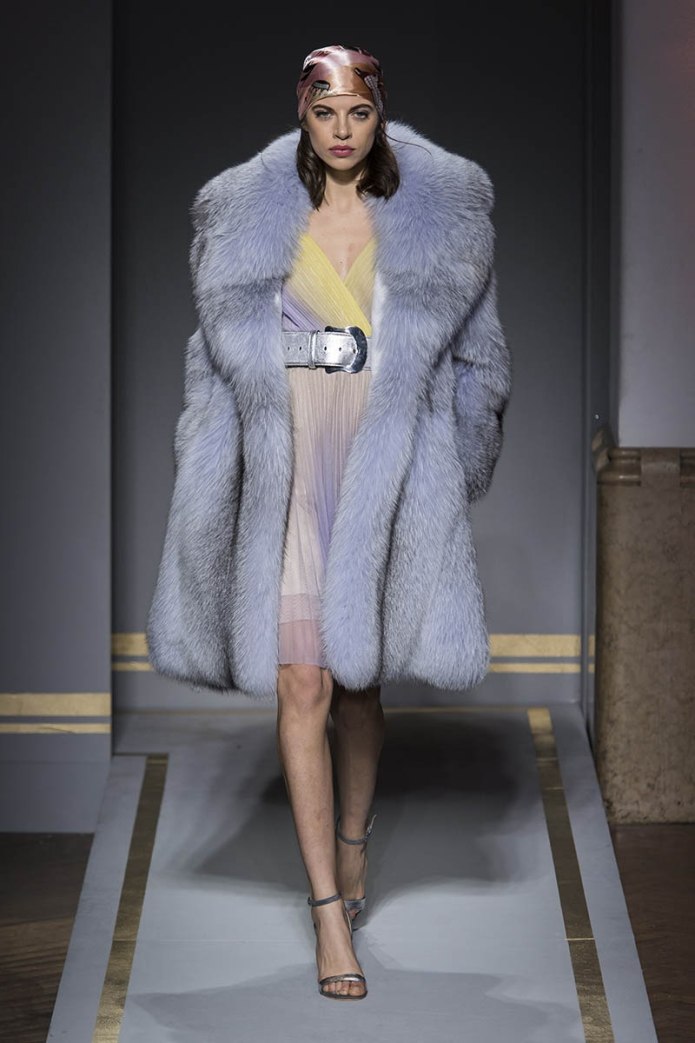 Коллекция Fendi осень-зима 2020-2021 мех