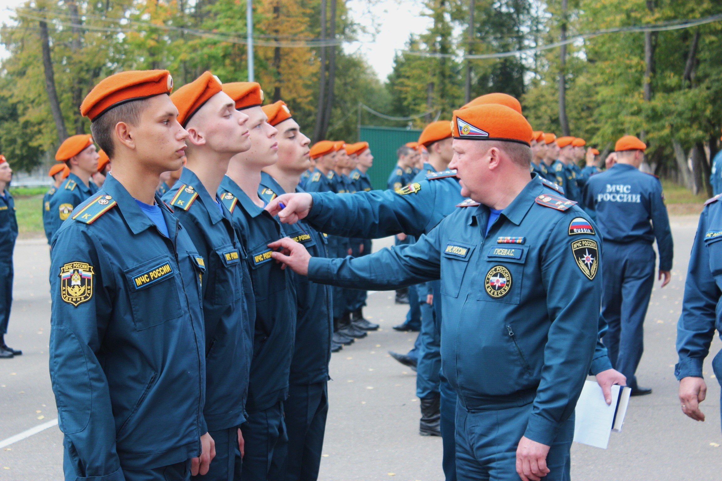 Парадная форма курсантов МЧС России