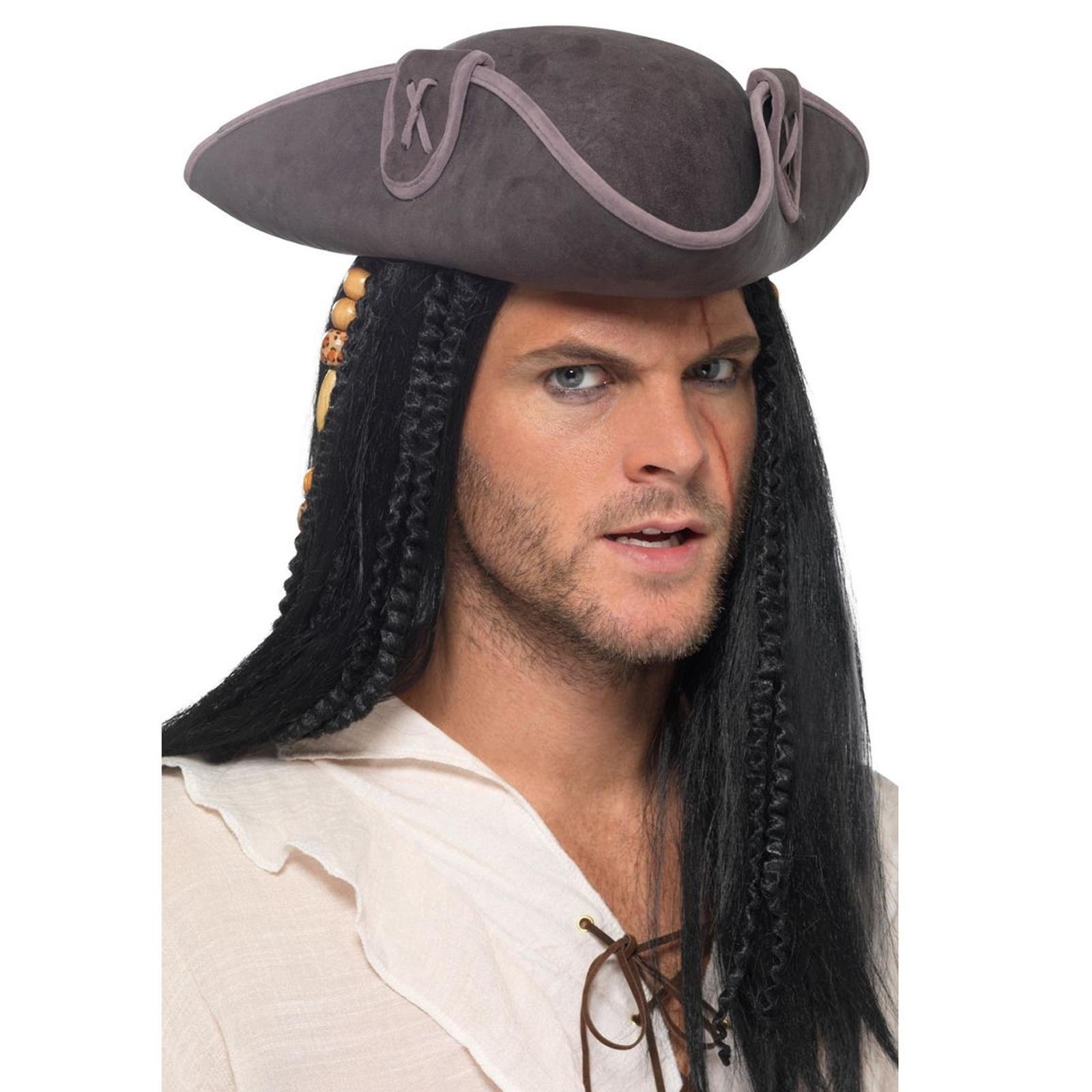 Джек шляпа. Шляпа капитана Джека воробья. Шляпа треуголка капитана Джека воробья. Капитанская треуголка пирата. Капитанская треуголка Джека воробья.