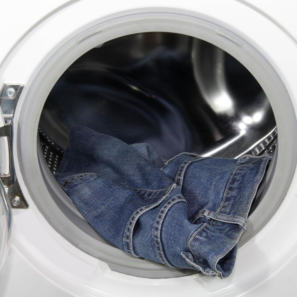 В каком режиме стирать джинсы в стиральной