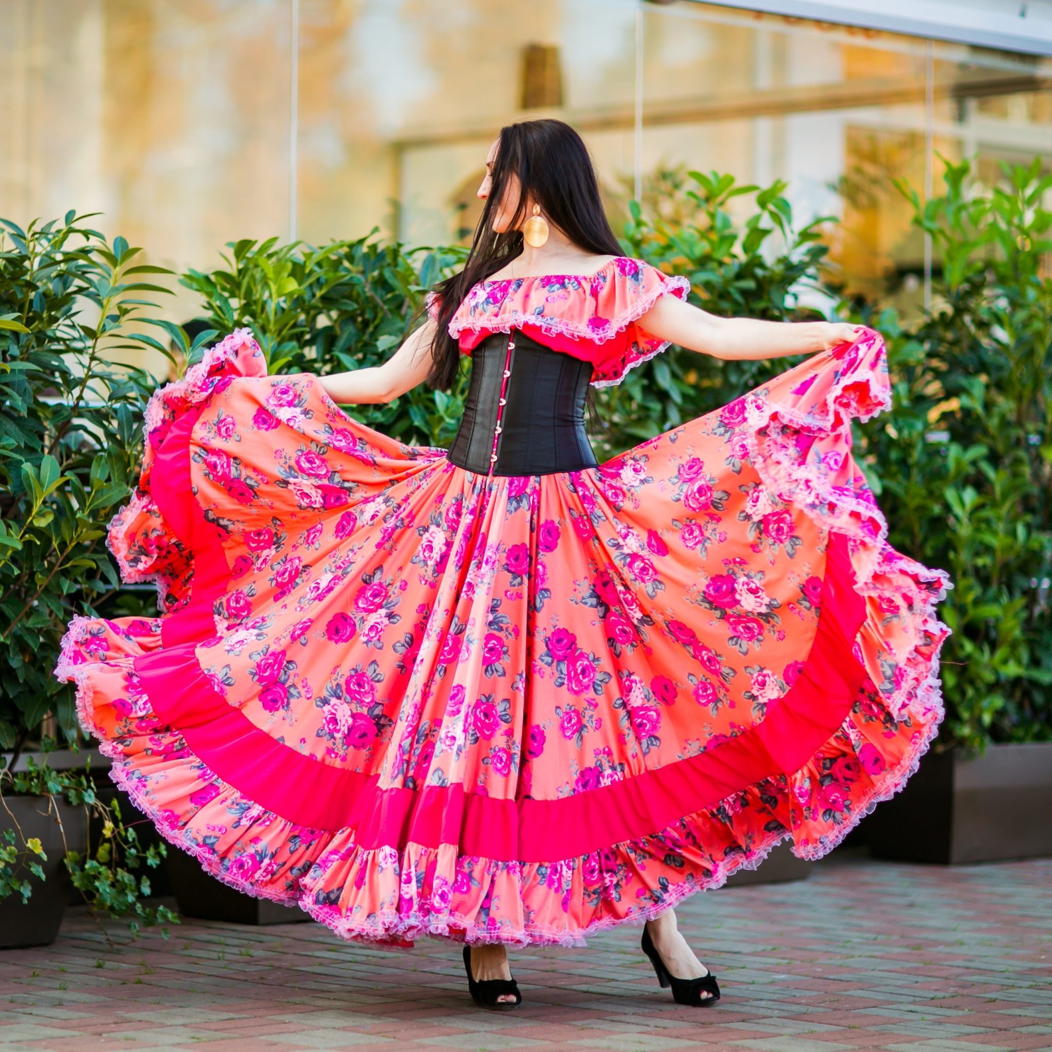Купить цыганскую юбку. Цыганский костюм. Цыганская юбка. Цыганские костюмы для танцев.