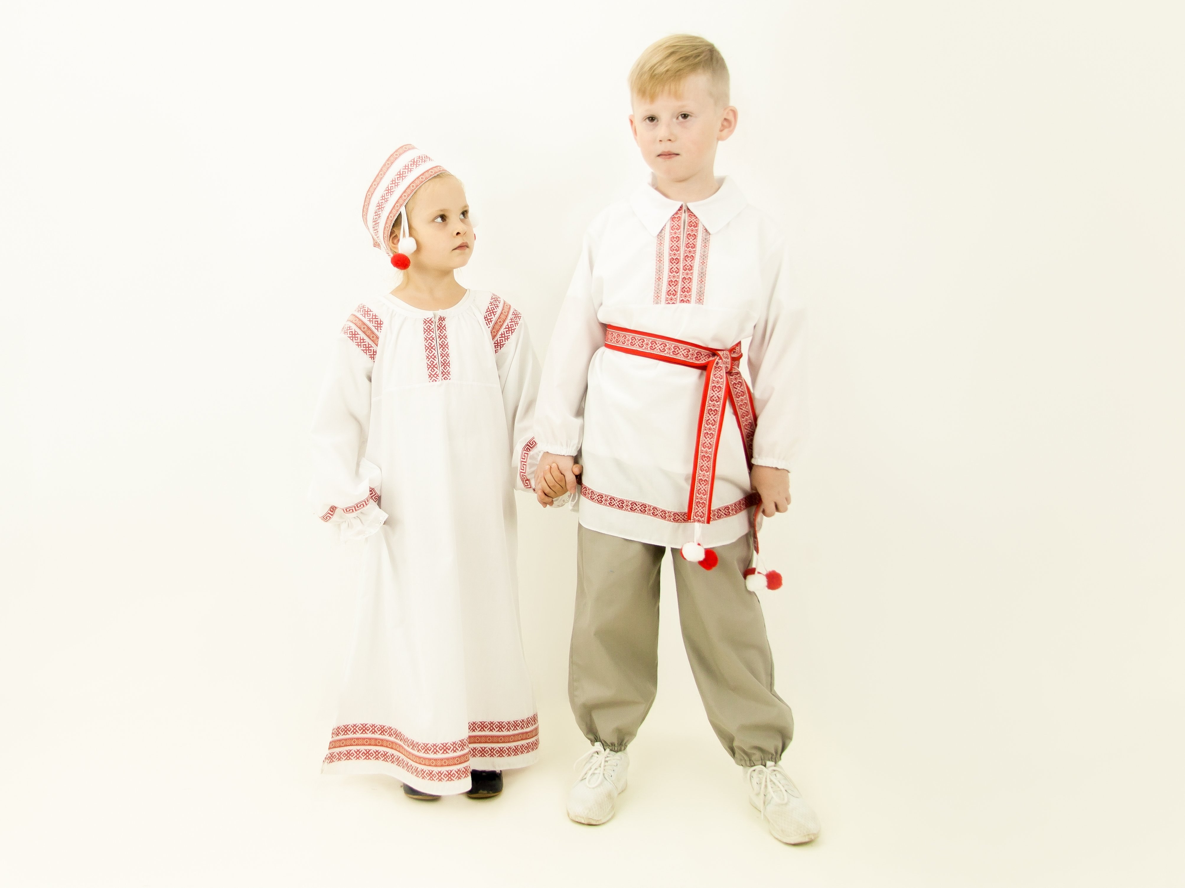 1 национальный белорусский. Белорусский костюм. Белорусский национальный костюм. Белорусский народный костюм. Белорусский национальный костюм детский.