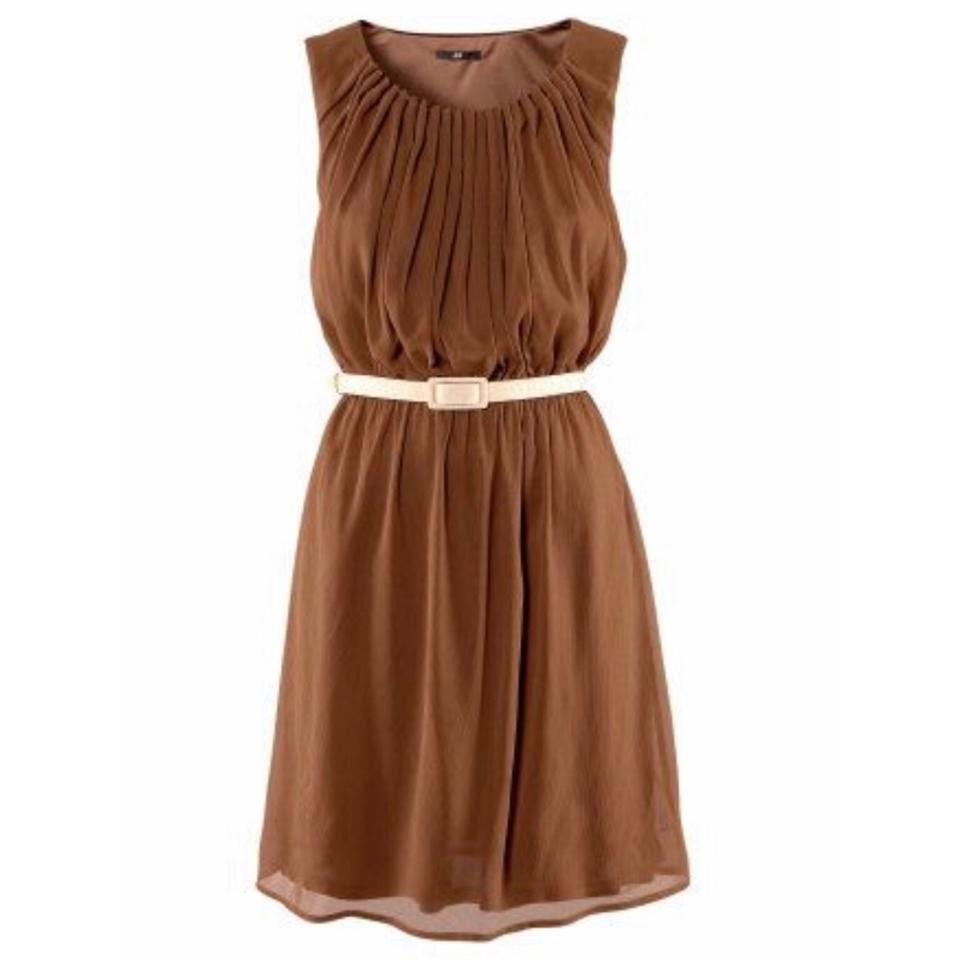 Женская коричневая платья. Шифоновое терракотовое платье h&m. Платье коричневое. Платье коричневого цвета. Коричневое шифоновое платье.
