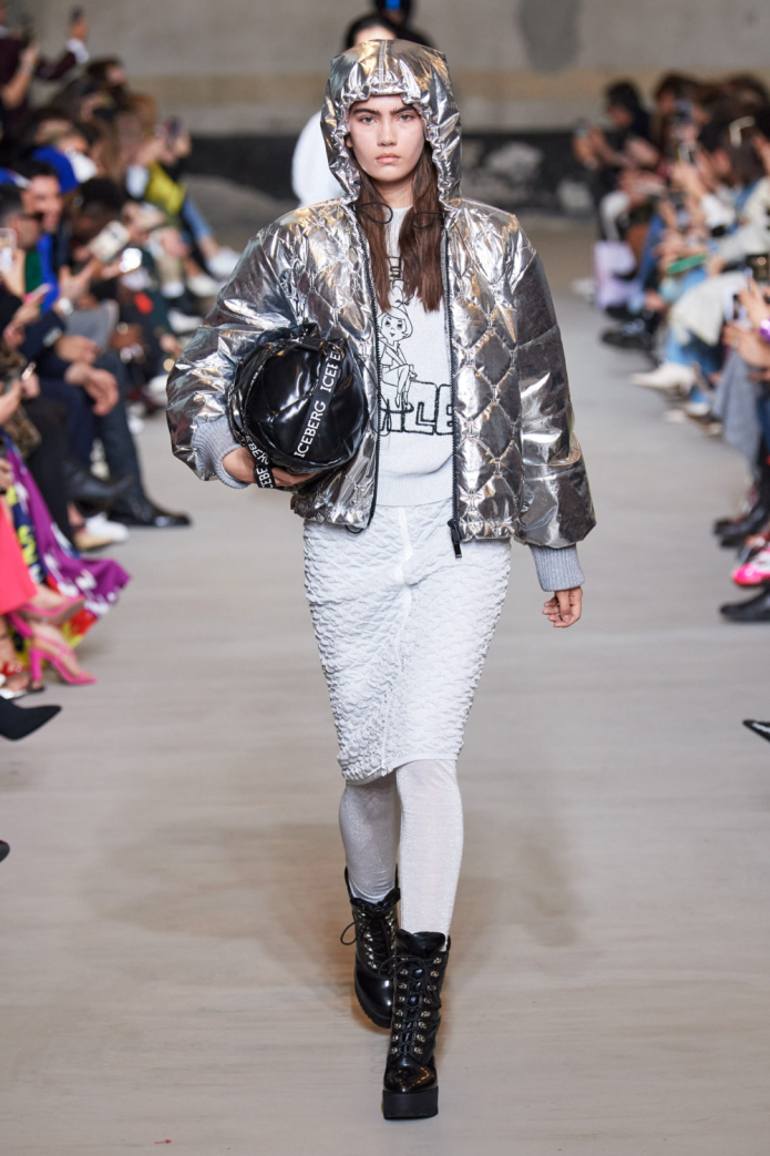Valentino зима 2020