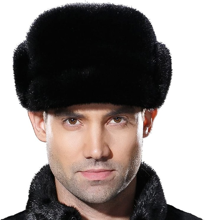 Мужские меховые шапки лодочка