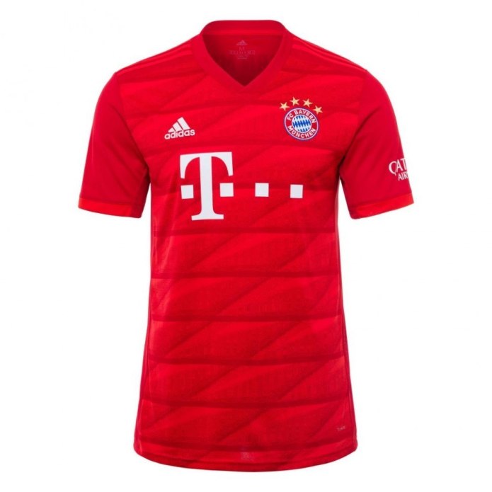 Футбольная форма Бавария 2019-2020
