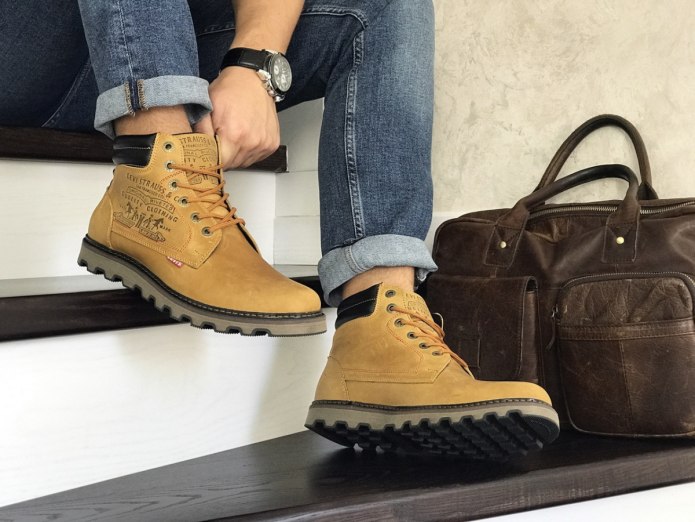Ботинки Levis мужские коричневые