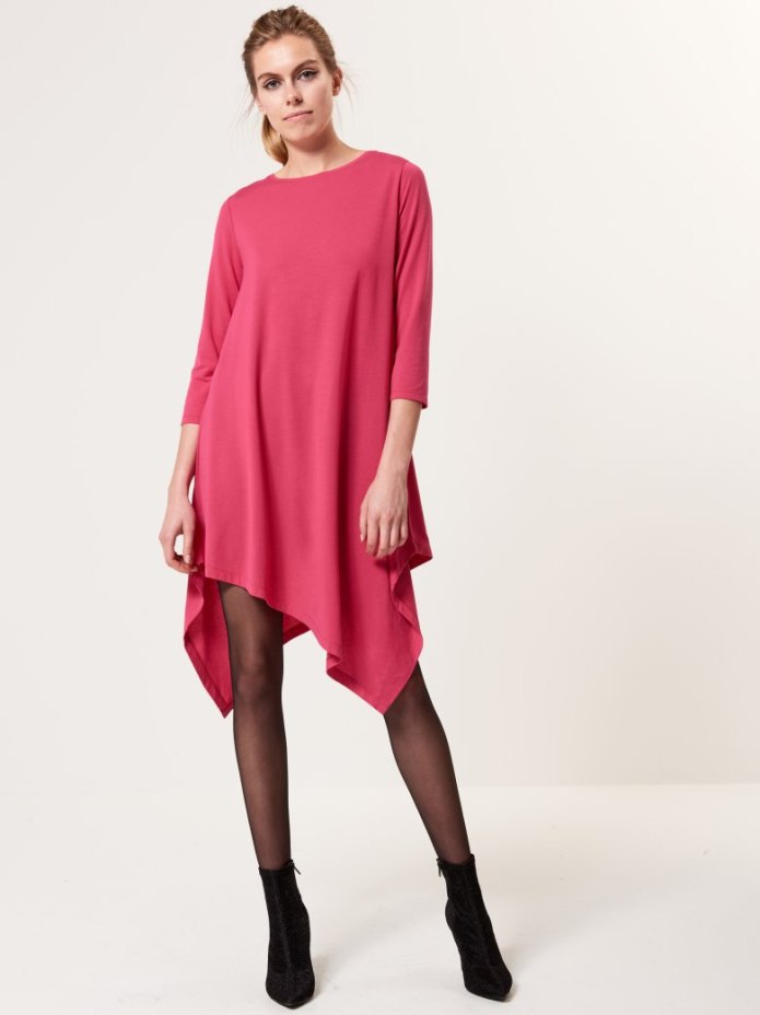 Пальто Zara Basic женское бежевое