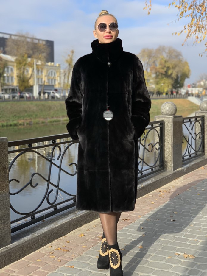 Шуба норка Блэк лама