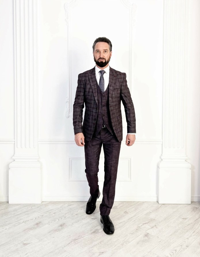 Renzo Martinelli костюмы