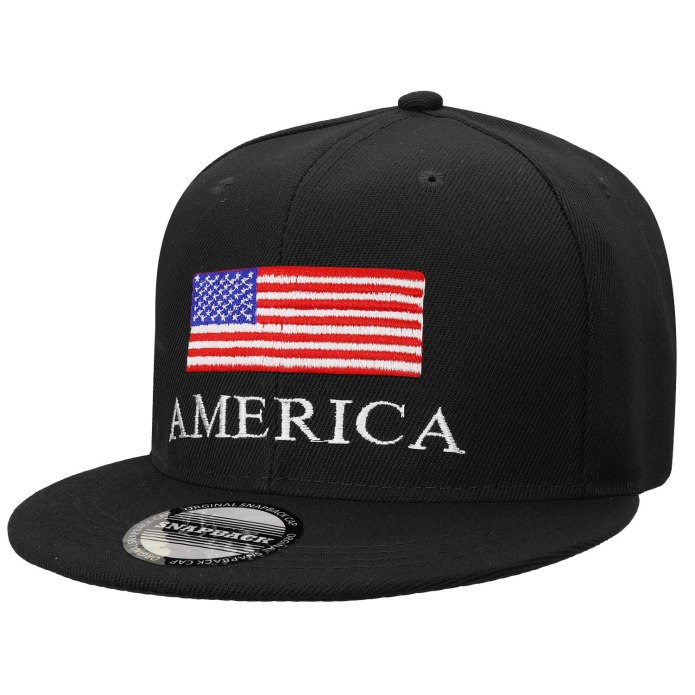 Бейсболка с флагом USA