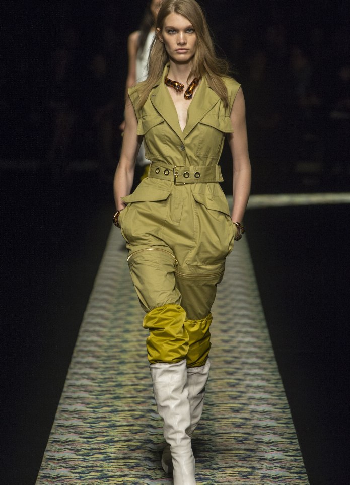 Alexander MCQUEEN коллекция осень-зима 2018