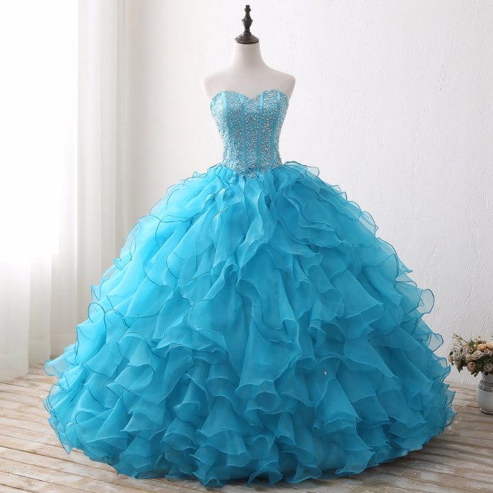 Quinceanera платья